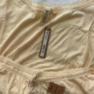 Nwt skims yellow ribbed pajama